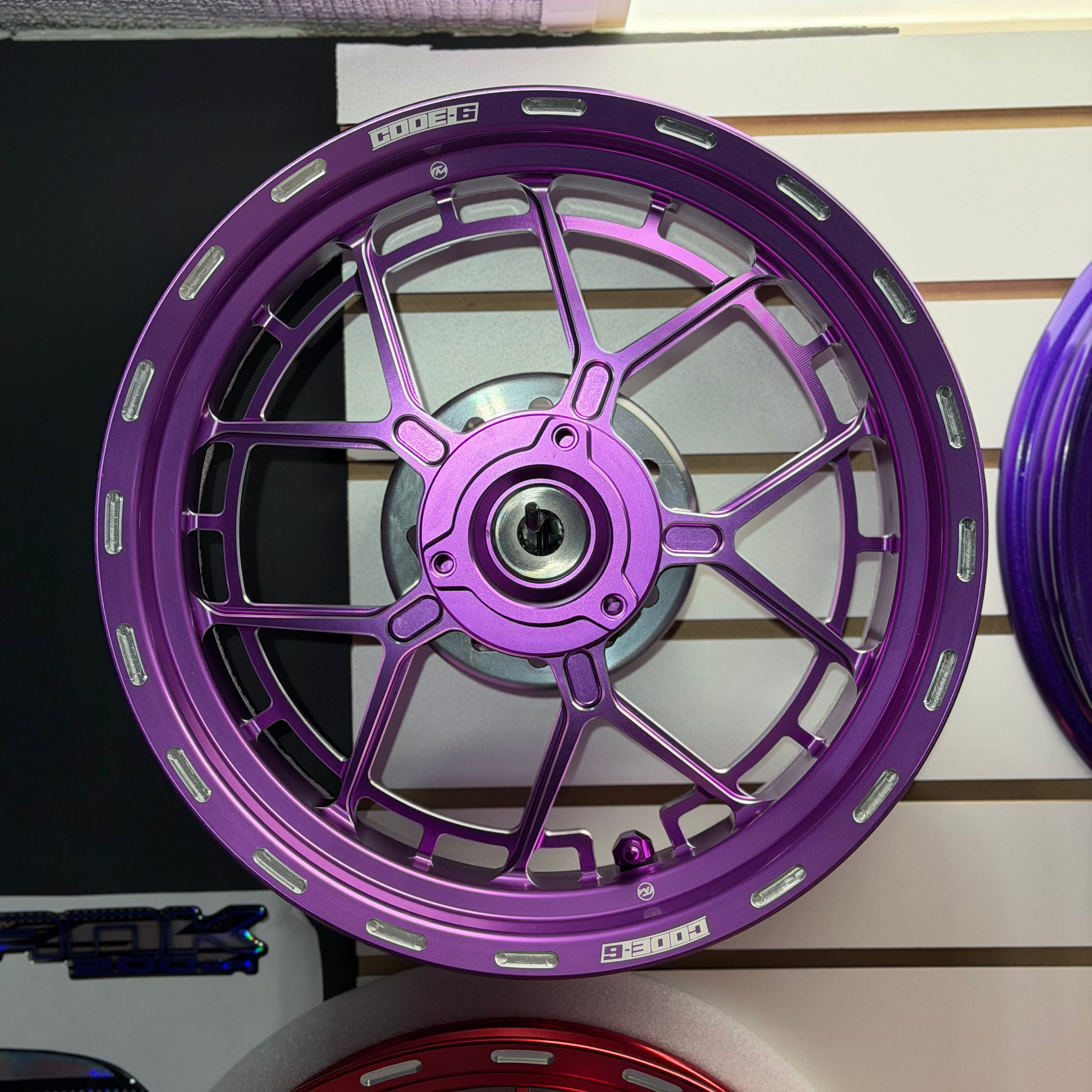 Aros CODE 6 13" Violeta